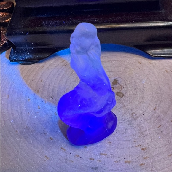 Fluorite Mermaid - Picture 3 of 4